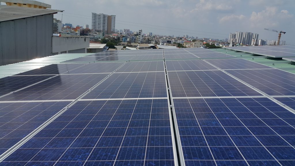 Thi công lắp đặt hệ thống điện năng lượng mặt trời ở tại Thái Bình